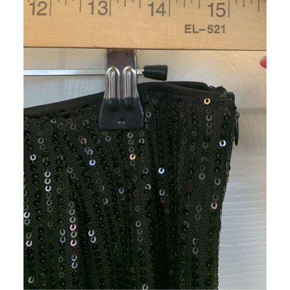 Sequin Embellished Pants - Picture 8 of 10